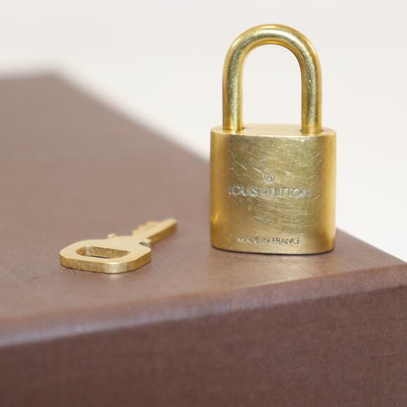 Louis Vuitton Brass Padlock & Key Set #308 Made in France - Picture 2 of 3